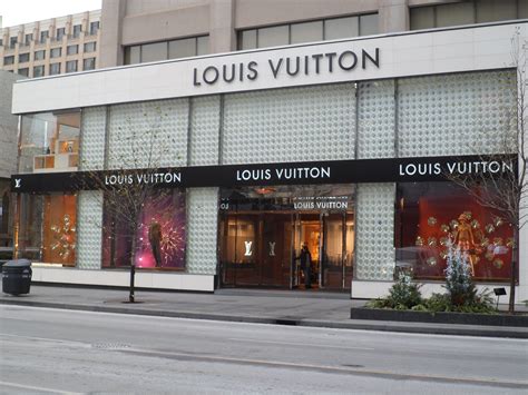 louis vuitton premium outlets|outlet louis vuitton online store.